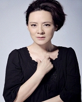 面包树上的女人演员李萍