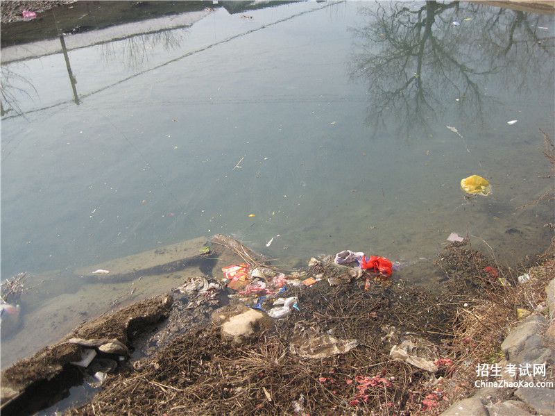 描写小河被污染的段落