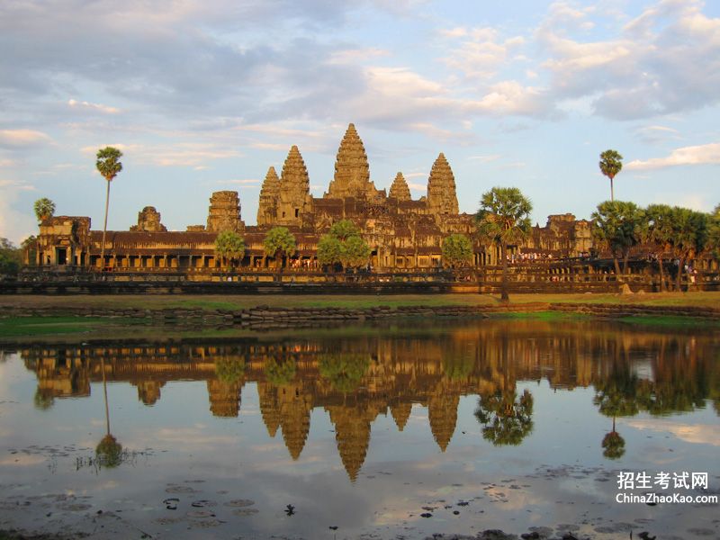 中国去柬埔寨旅游多少钱