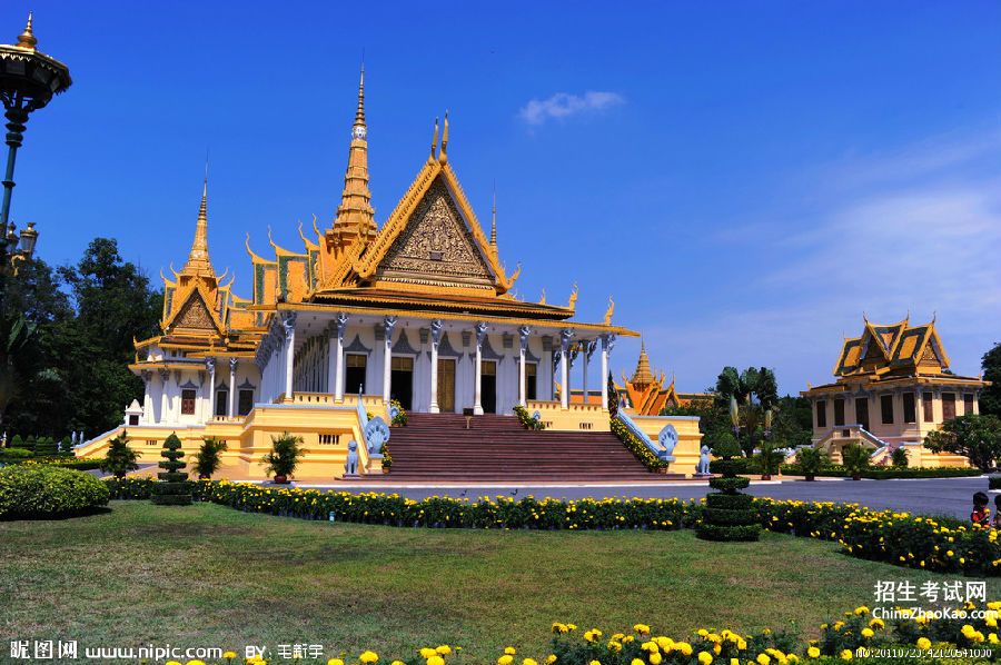 中国去柬埔寨旅游多少钱